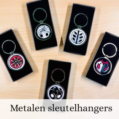 2026-button-metalen-sleutelhangers by .