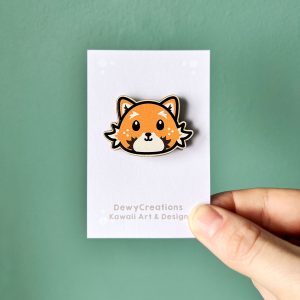 Kawaii schattige houten pin met rode panda by .